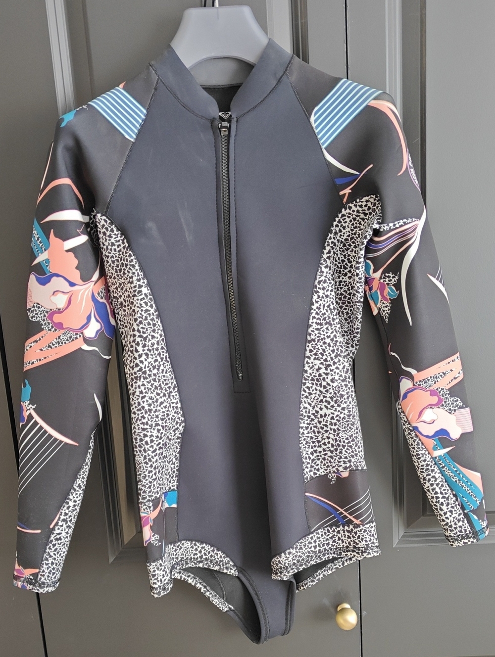 Roxy Woman's 2/2 Long Sleeve Zipper Front Springsuit - Black with Floral Print